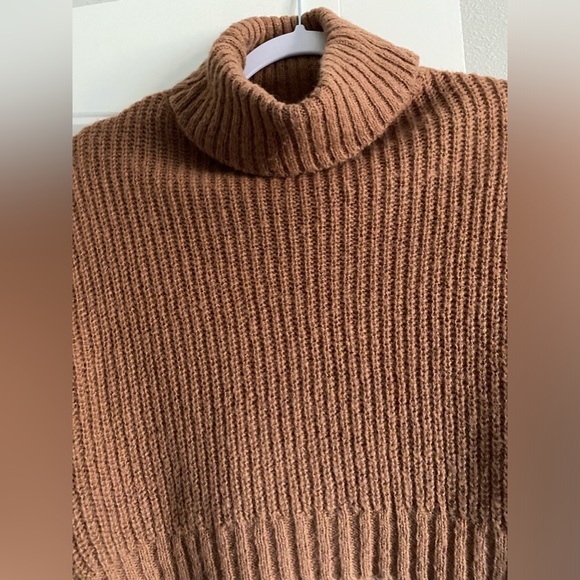 Cowl Neck Womens Long Sleeve Crop Top - Picture 2 of 2